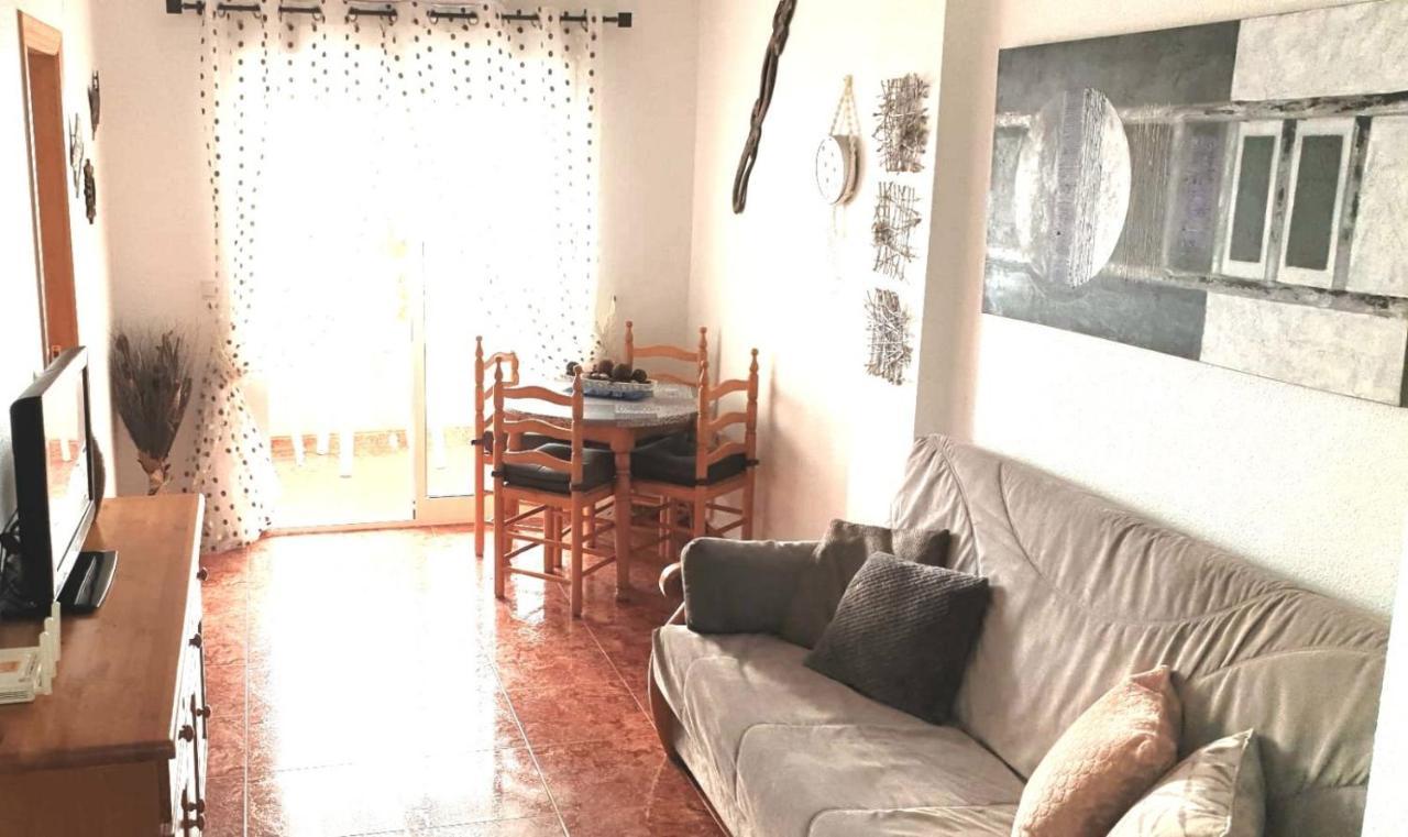 Apartamento Los Gases Torrevieja Exterior photo